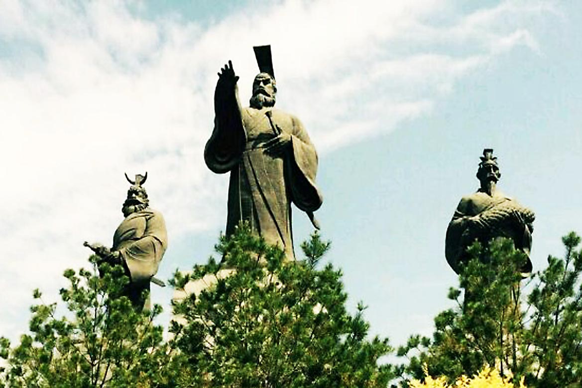 铸铜雕塑企业铸造的三祖像大型人物雕塑正面