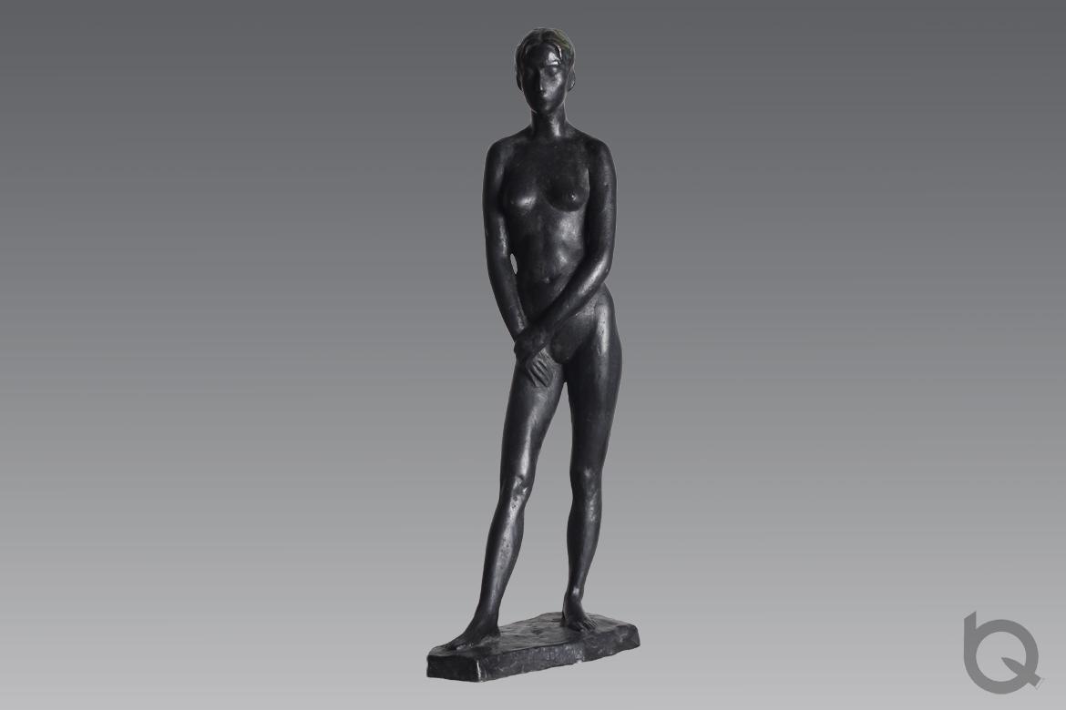 铸铜女人体与雕塑正面高清图欣赏