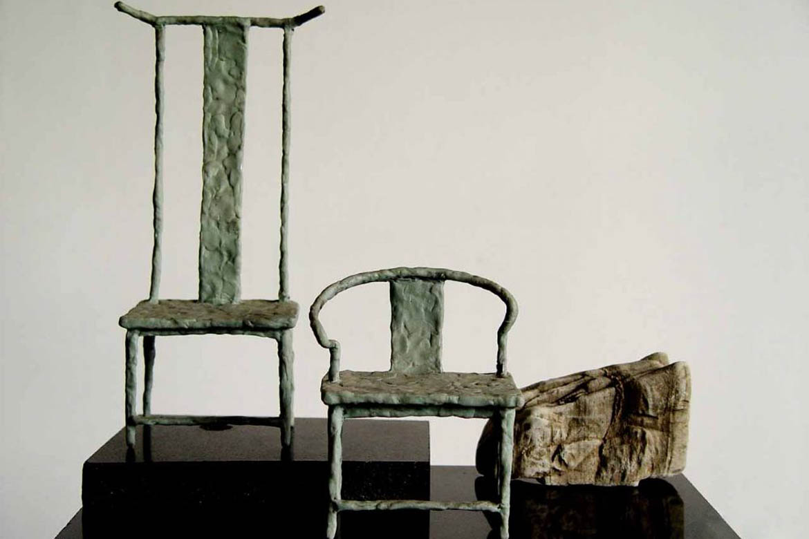 博仟ky开元官网运用化学着色后的椅子铸铜雕塑设计