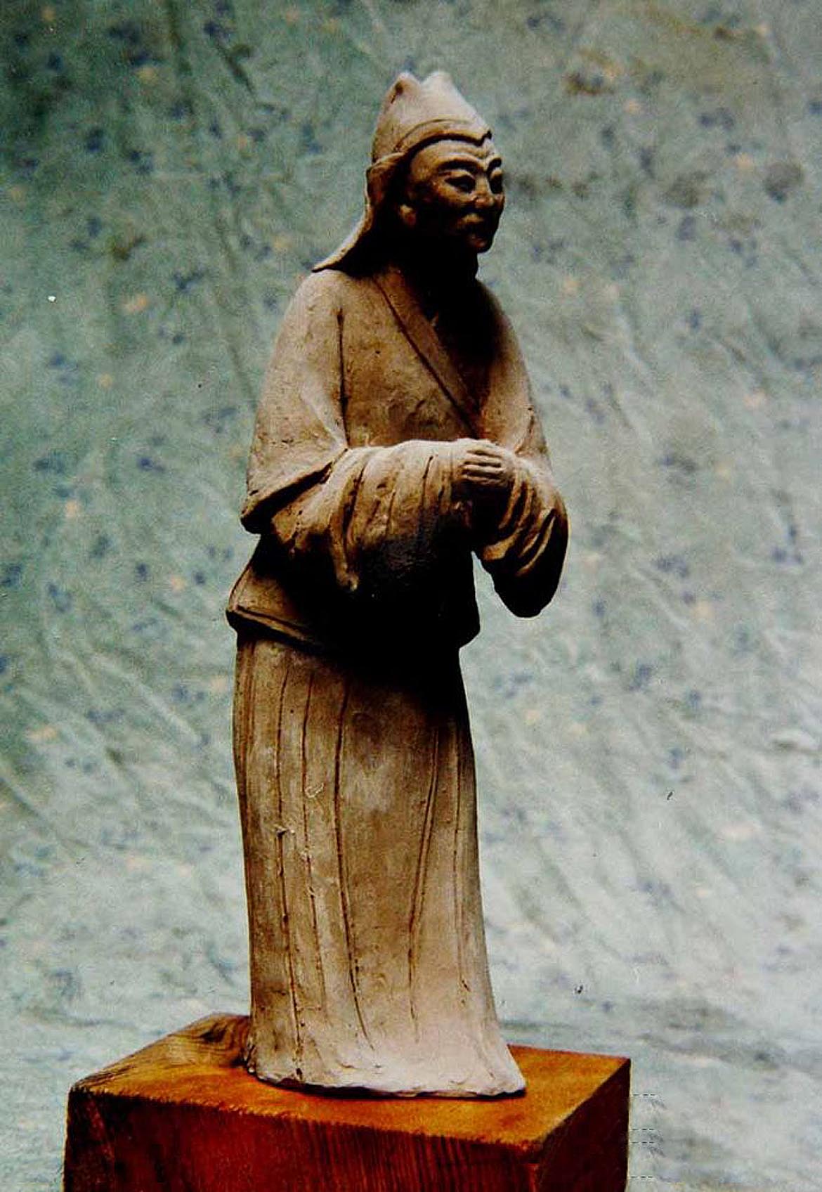 博仟ky开元官网雕刻的古代人物作揖人物石雕架上