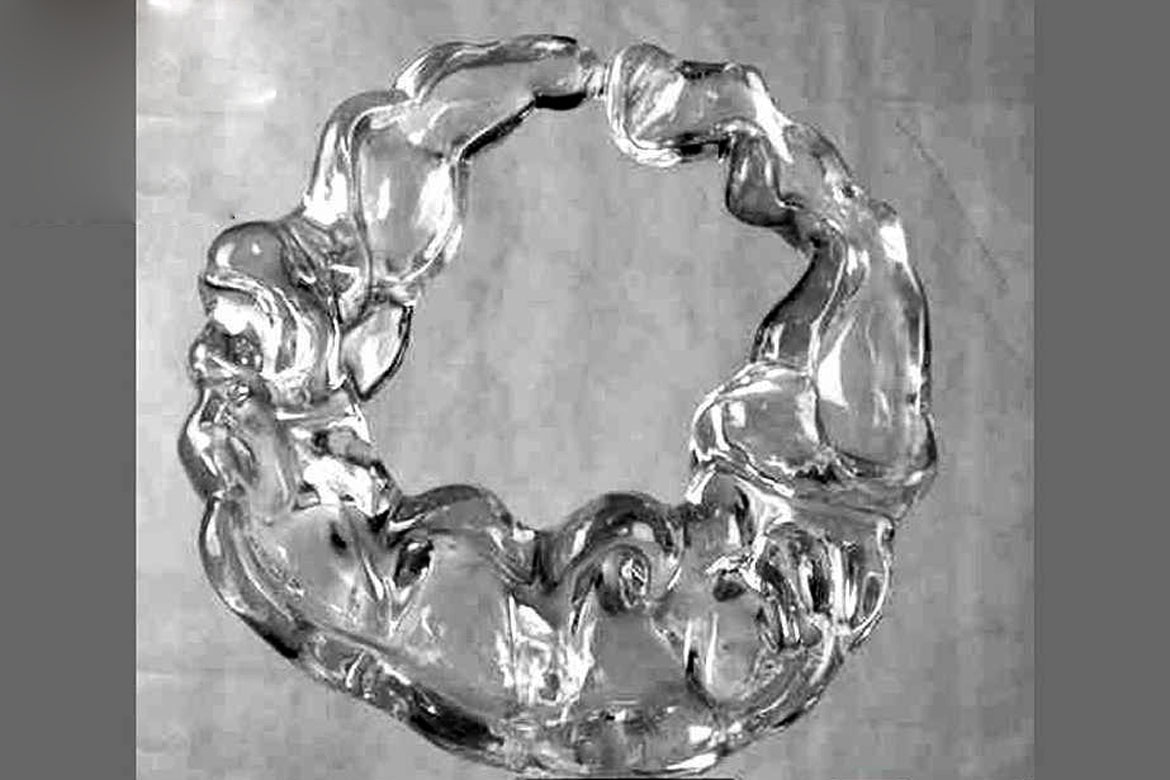 水抽象透明树脂雕塑