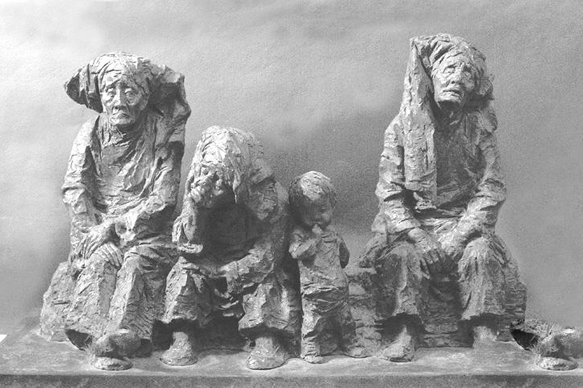 博仟雕塑企业的守望老人艺术造型雕塑