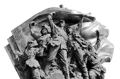 羊山古镇国际军事旅游度假区花岗岩雕塑2