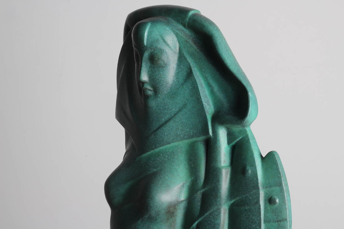 女人头像铸铜铜绿雕塑