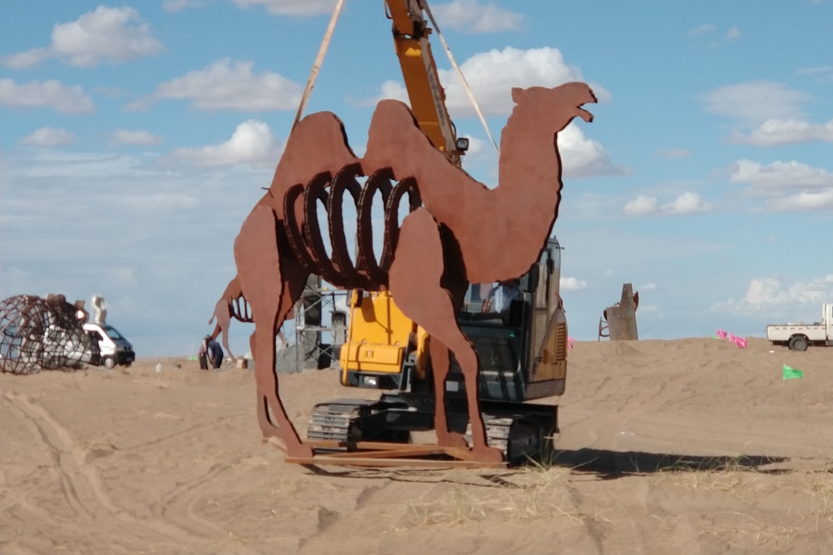 耐候钢骆驼不锈钢金属雕塑
